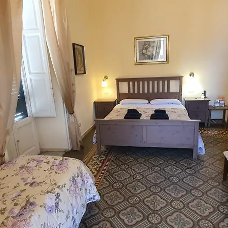 Maricentro Guest house *
