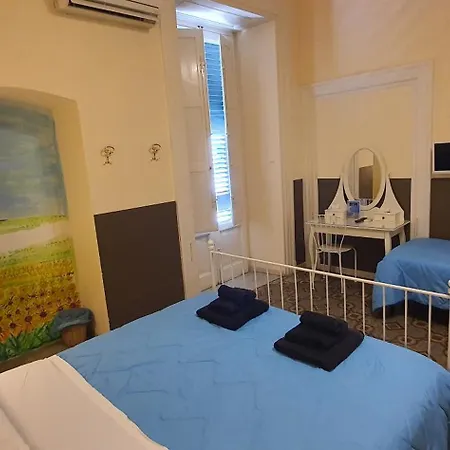 Maricentro Gæstehus Taranto