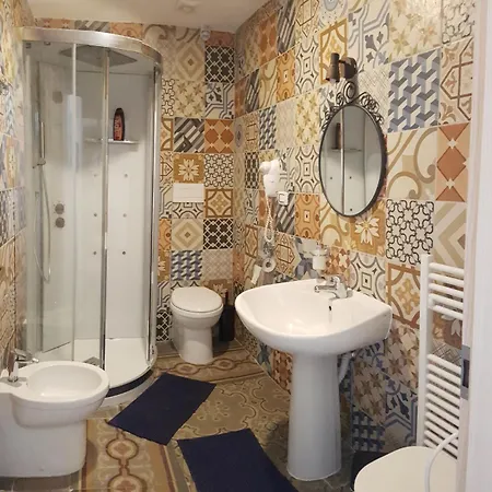 Maricentro Guest house